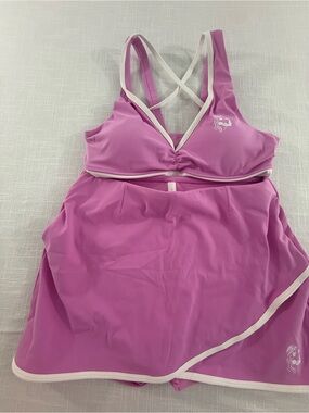 Women’s Pink Crisscross Gym Sports Bra and Skort with White Trim